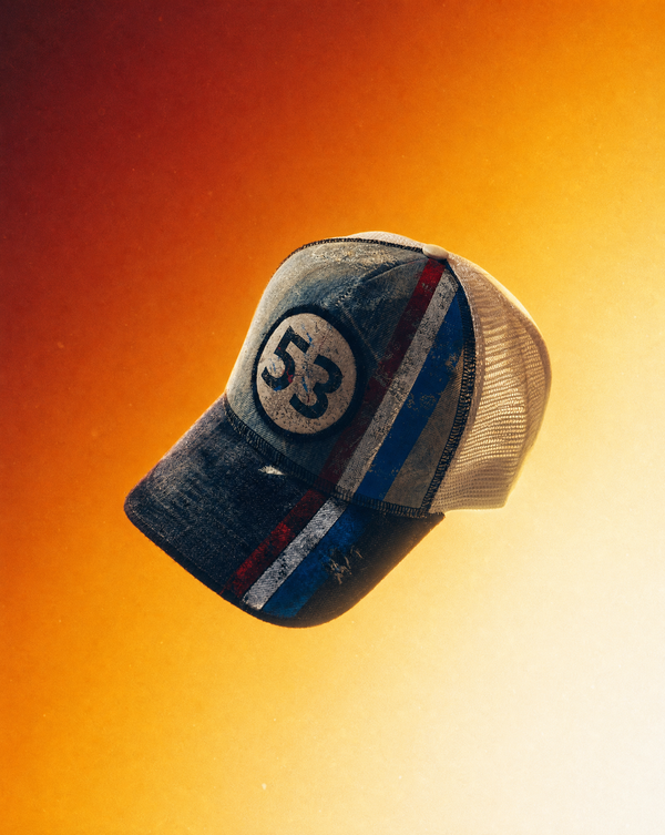 look 01 — 53 Maggiolino · trucker