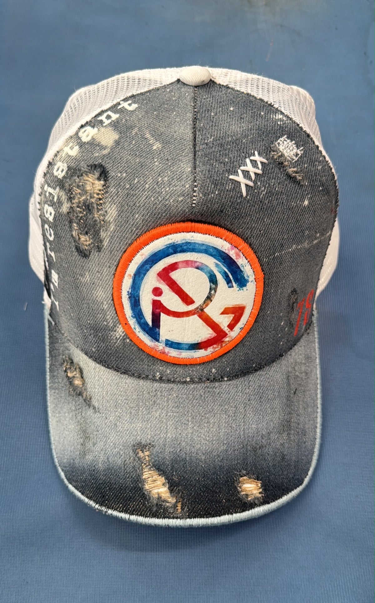 Trucker R