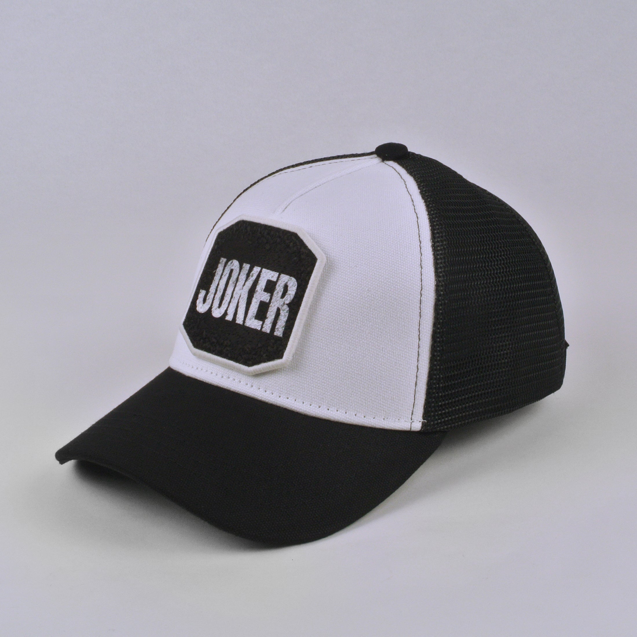 TRUCKER BLACK-WHITE