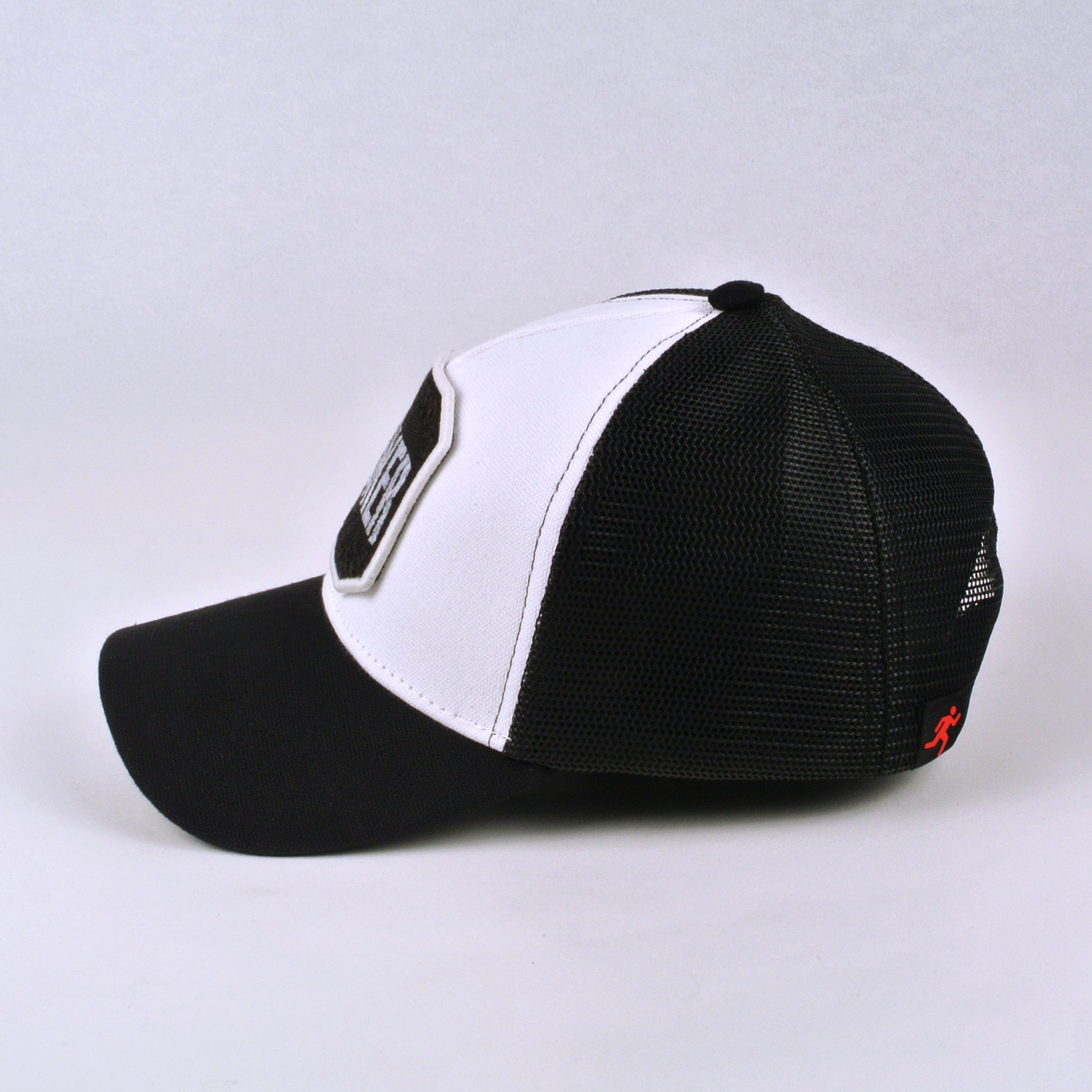 TRUCKER BLACK-WHITE