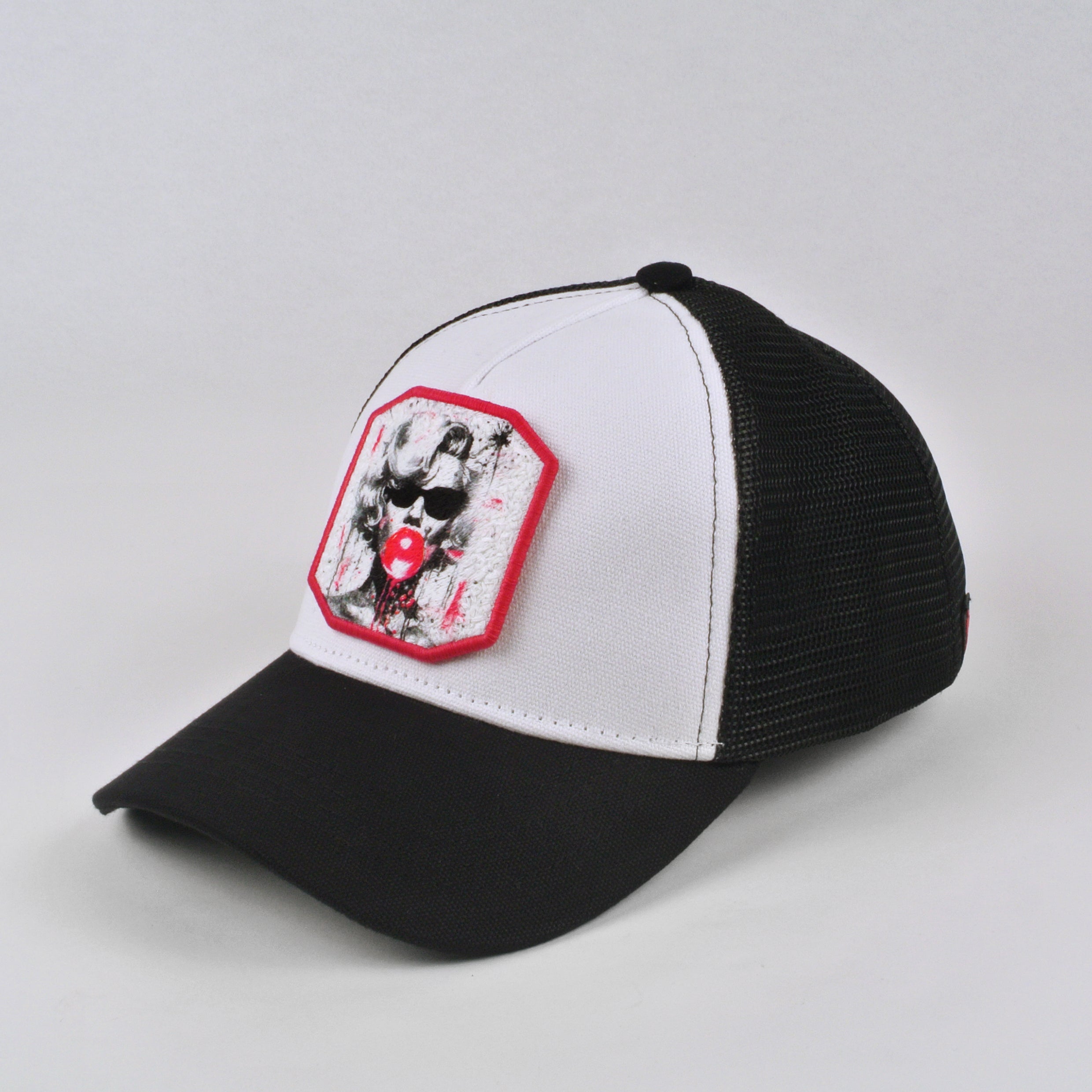 TRUCKER BLACK-WHITE