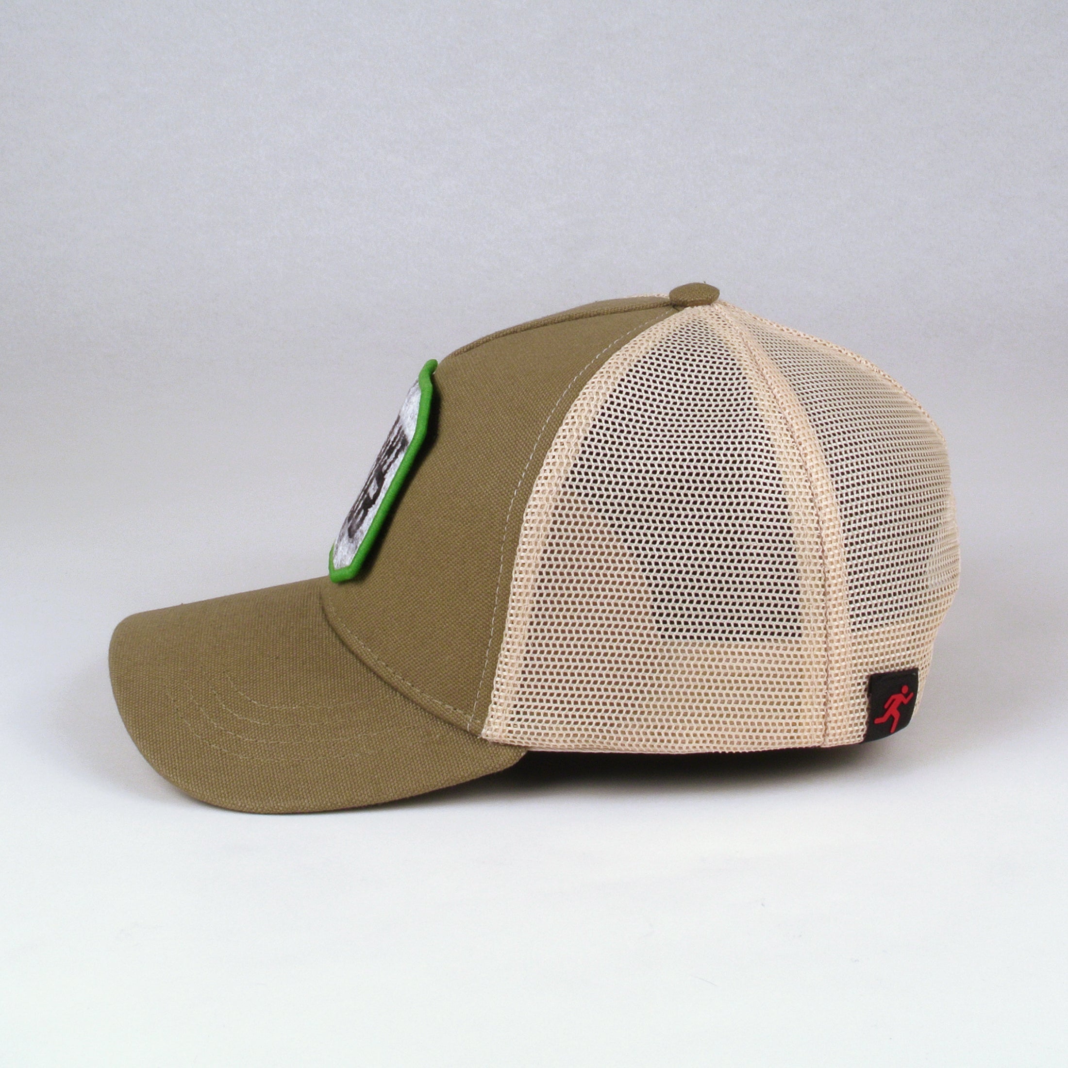 MILITARY TRUCKER-SAND