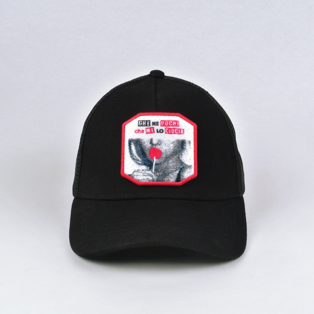 TRUCKER TOTAL BLACK