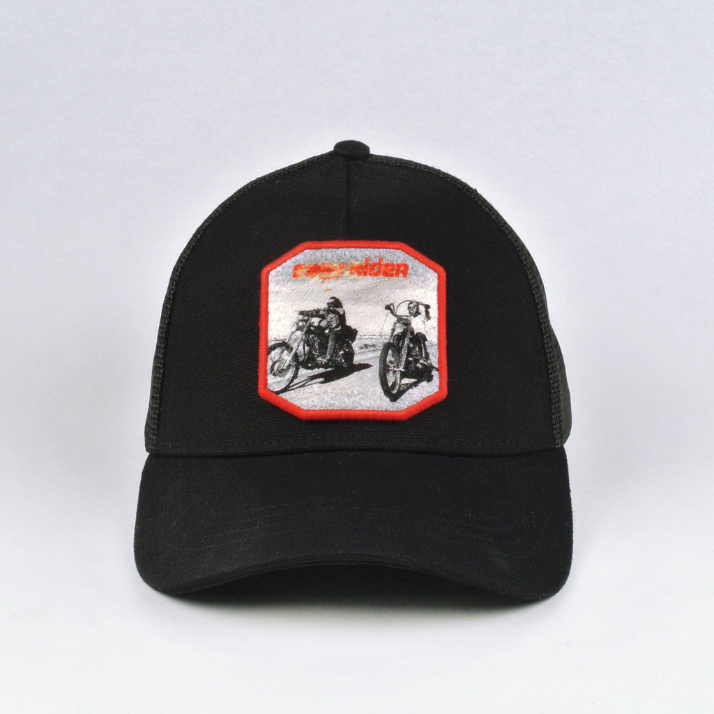 TRUCKER TOTAL BLACK
