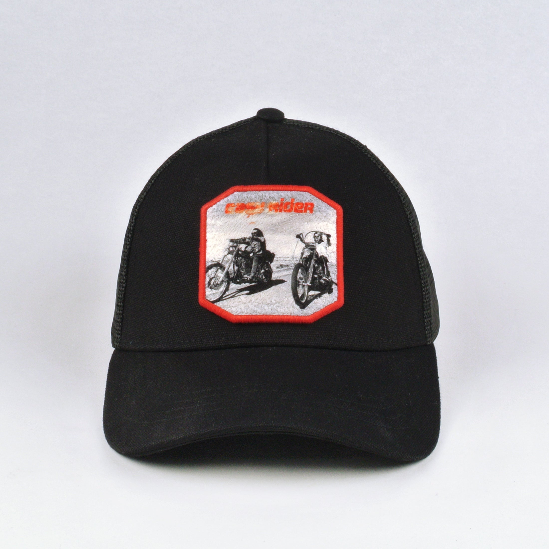 TRUCKER TOTAL BLACK