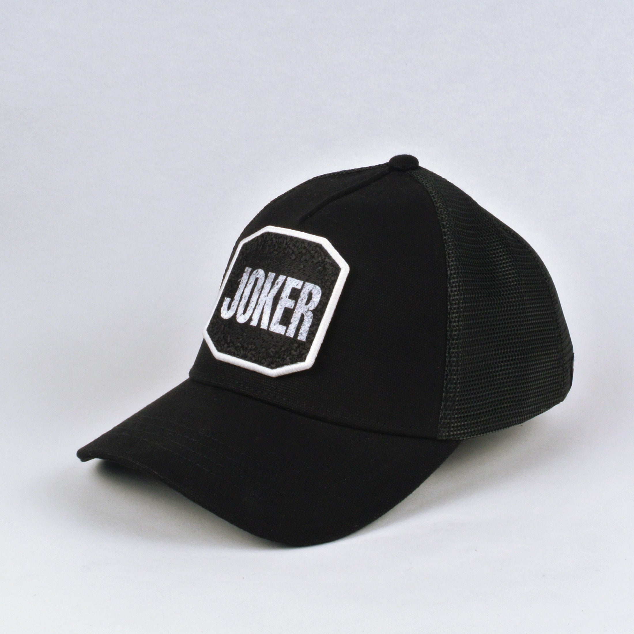 TRUCKER TOTAL BLACK