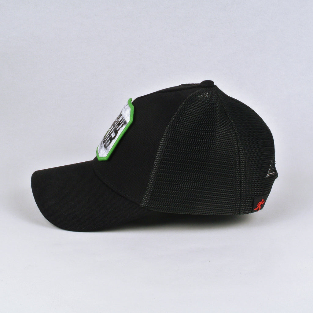 TRUCKER TOTAL BLACK