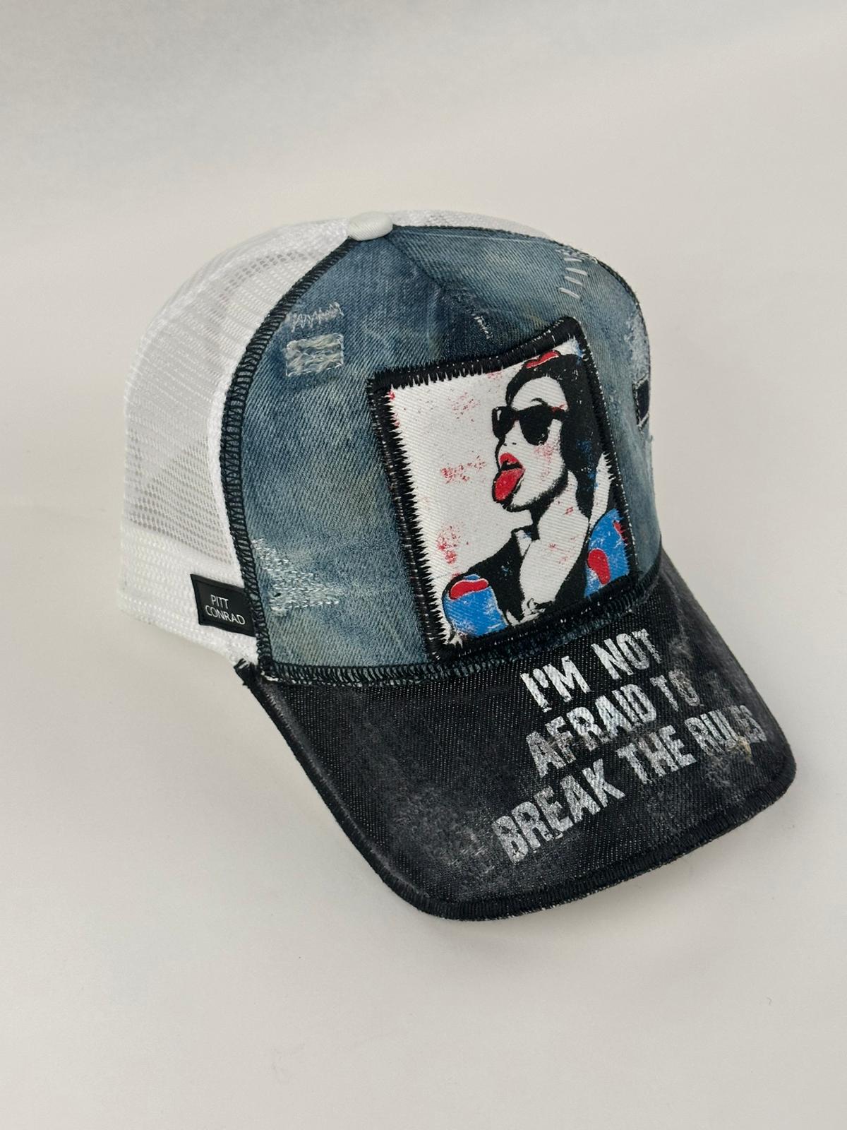 Trucker Cap - Snow White