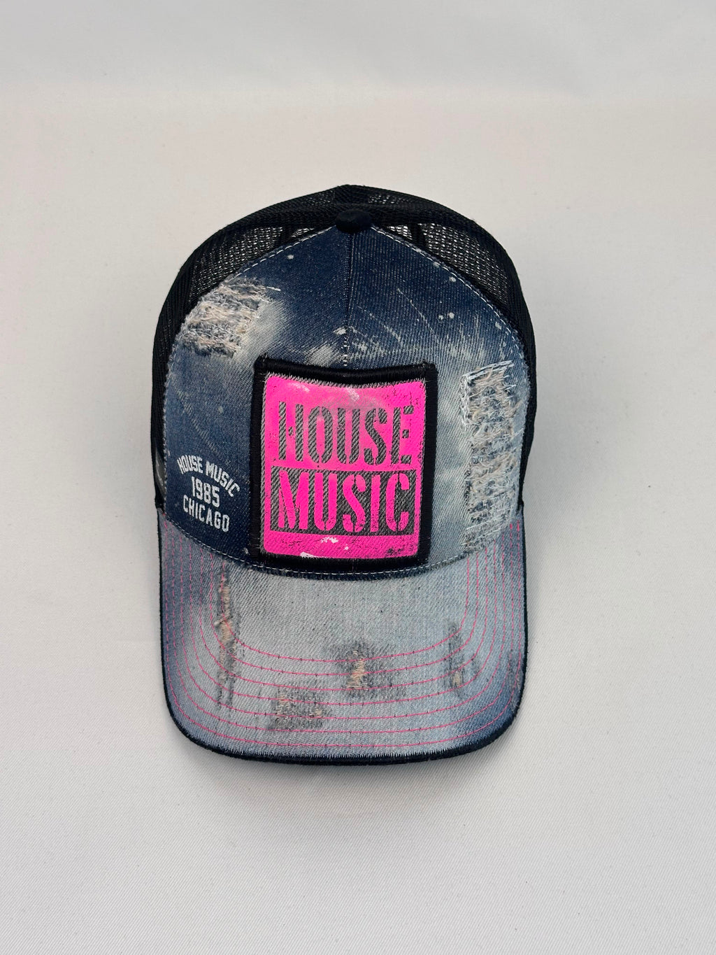 CHICAGO 85 PINK – Cappellino Trucker Denim Lavorato