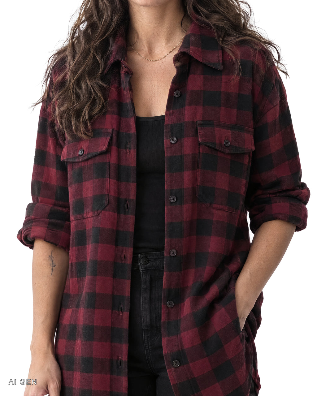 Camicione Donna in Flanella – camicione a quadri bordeaux scuro e neri, indossato da una modella – dettaglio