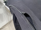 Felpa hoodie nera Made in Italy con zip laterali – dettaglio cerniera