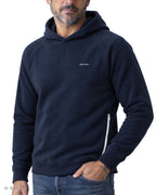 NINJA – hoodie in pile blu navy con zip laterale, indossato da un modello – dettaglio