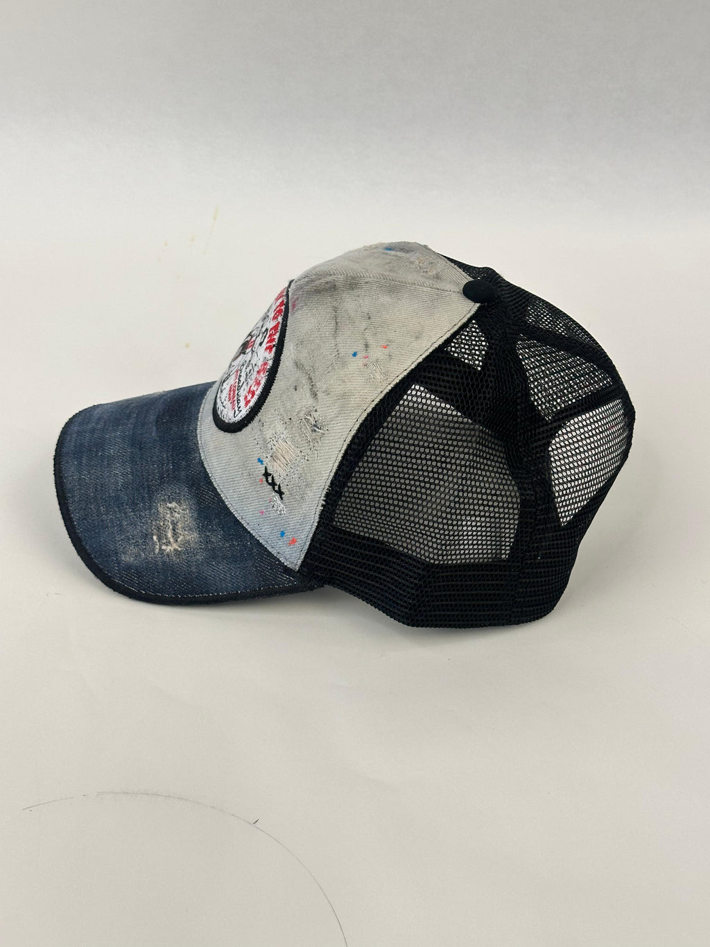 Trucker Cap - HOLD TIGHT